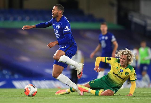 球迷翘首期 球迷翘首期